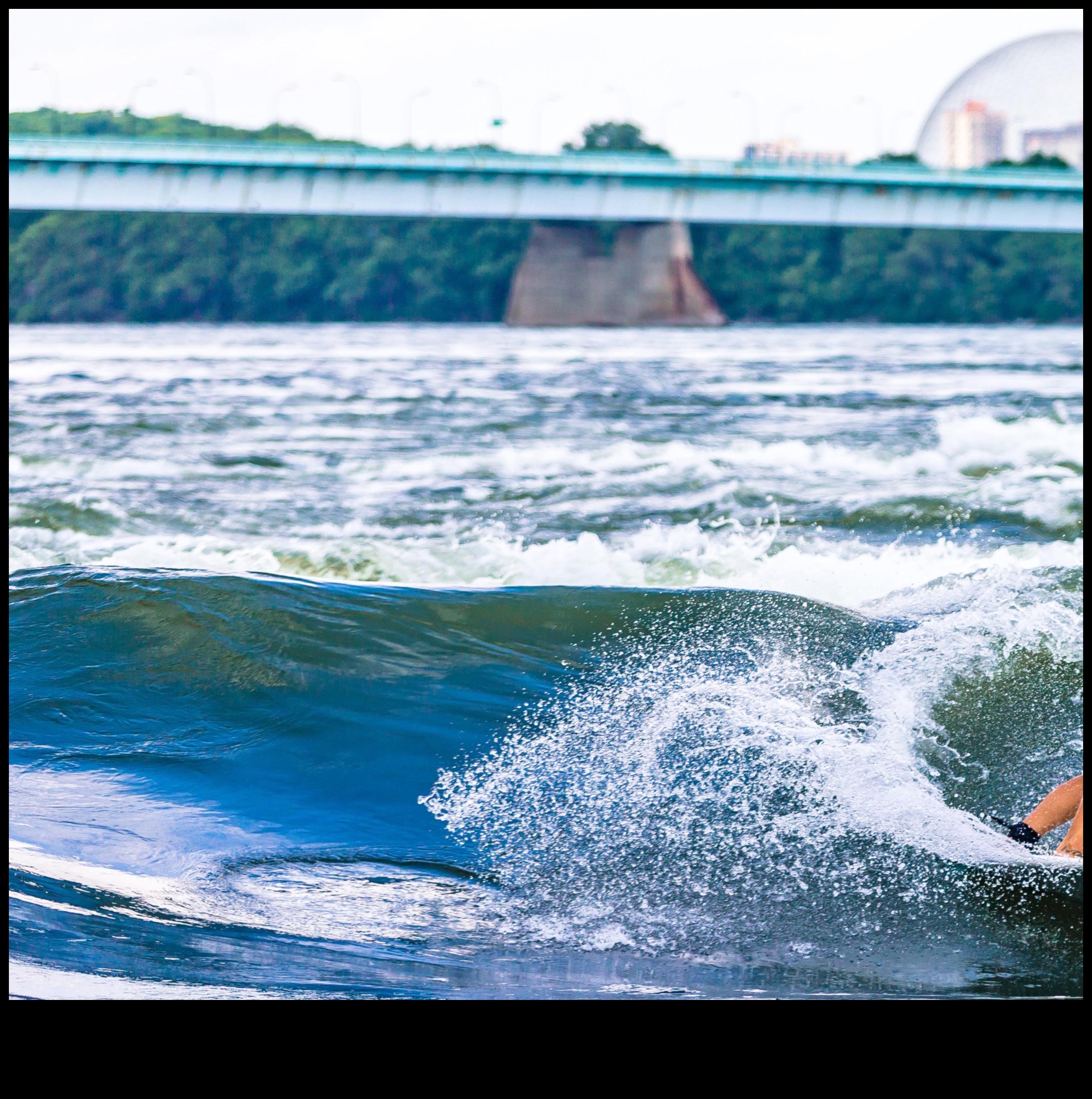 Epic Enclaves A Sightseeing Almanac for the Avid ExplorerΈνας οδηγός για τους πιο εντυπωσιακούς και αξέχαστους προορισμούς του κόσμου 5 Epic Enclaves: A Sightseeing Almanac for the Avid Explorer