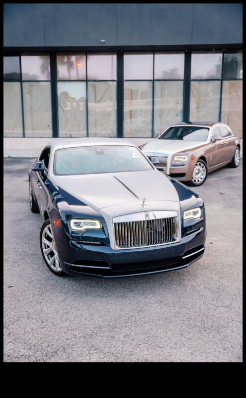 Crafting Opulence: Η σχολαστική τέχνη της κατασκευής πολυτελών αυτοκινήτων