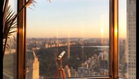 Wanderlust Windows: A Sightseer's Panorama of the World